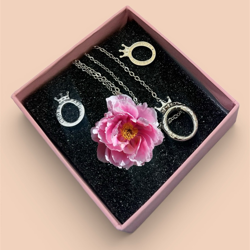 Elegant Silver Necklace Set with Pink Floral Accent